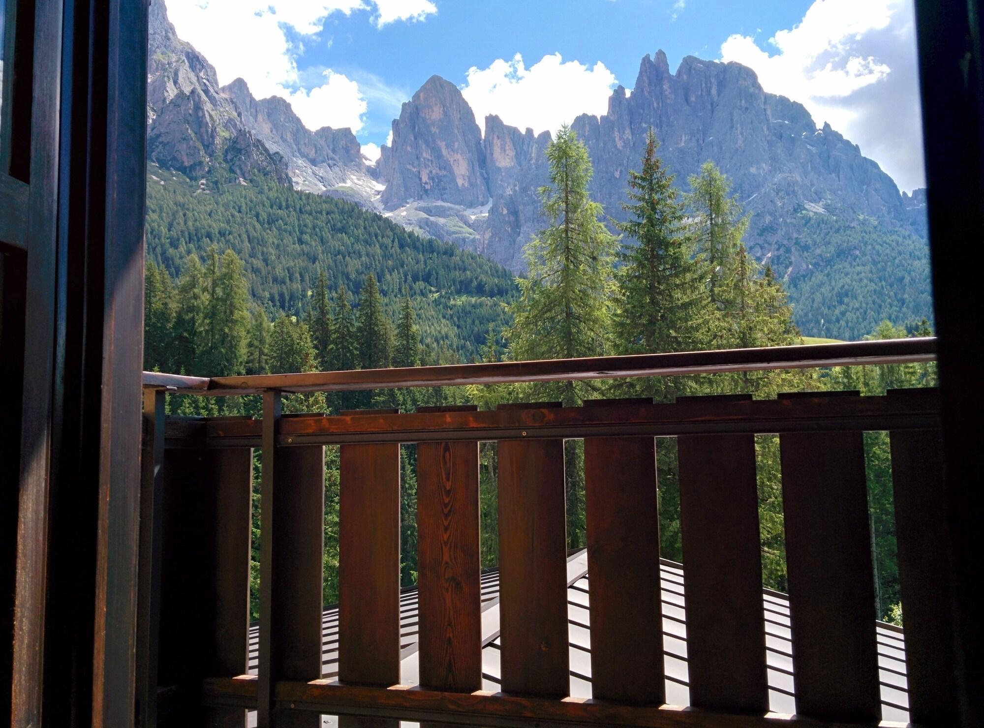 Gh Hotel Fratazza San Martino Di Castrozza Eksteriør billede
