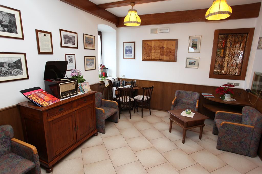 Gh Hotel Fratazza San Martino Di Castrozza Eksteriør billede